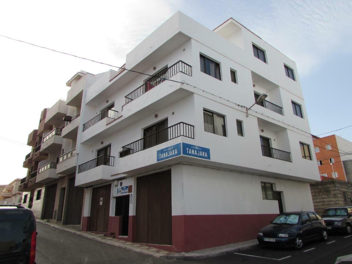 Apartamentos Tanajara Ла-Рестинга Экстерьер фото